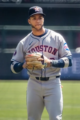 Jeremy Peña height profile photo