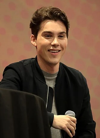 Jeremy Shada height profile photo