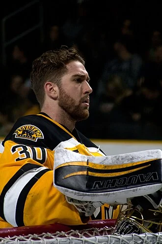 Jeremy Smith (ice hockey) height profile photo