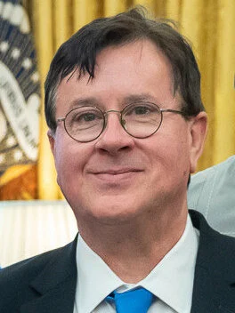 Jeremy Swift height profile photo