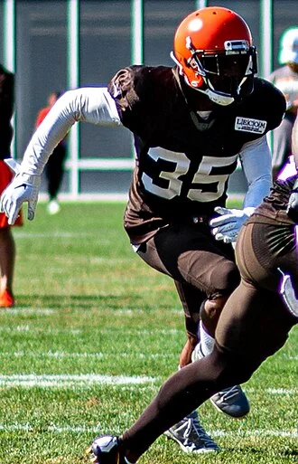 Jermaine Whitehead height profile photo