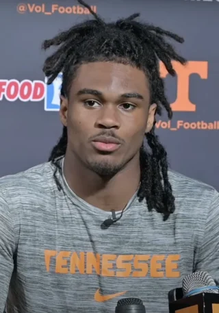 Jermod McCoy height profile photo