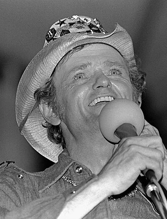 Jerry Reed height profile photo