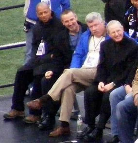 Jerry Reese height profile photo