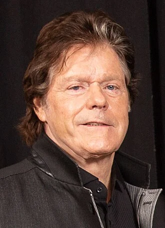 Jerry Schilling height profile photo