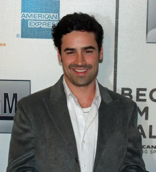 Jesse Bradford height profile photo