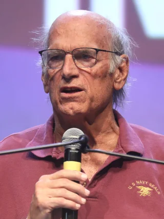 Jesse Ventura height profile photo