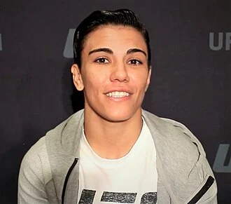 Jéssica Andrade height profile photo