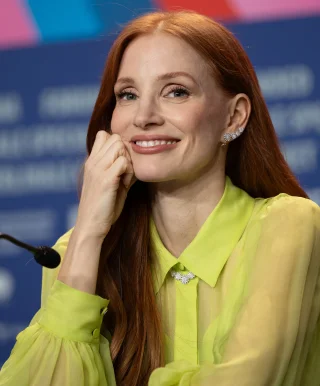 Jessica Chastain height profile photo