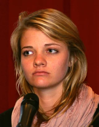 Jessica Watson height profile photo