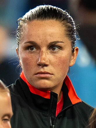 Jessie Fleming height profile photo