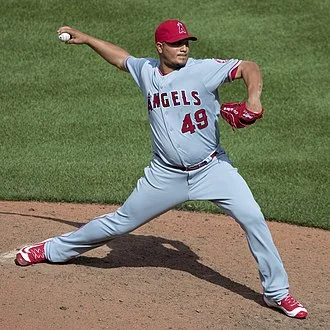 Jhoulys Chacín height profile photo