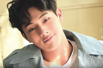 Ji Soo height profile photo