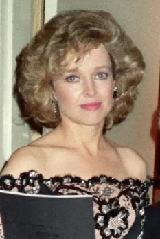 Jill Eikenberry height profile photo