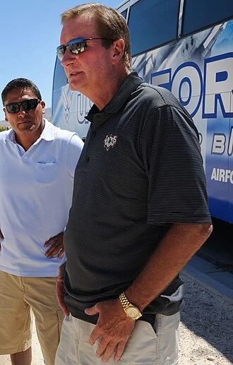 Jim Fassel height profile photo