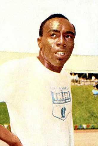 Jim Hines height profile photo