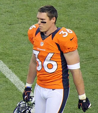 Jim Leonhard height profile photo