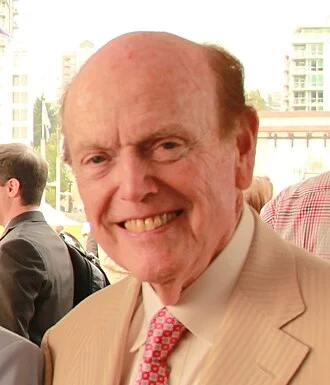 Jim Pattison height profile photo