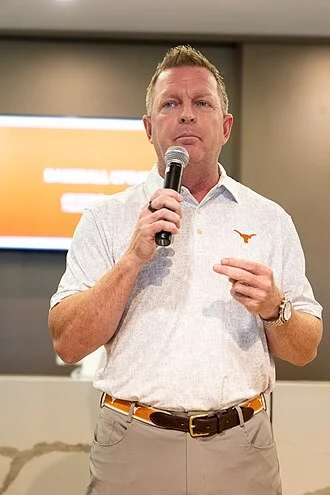 Jim Schlossnagle height profile photo