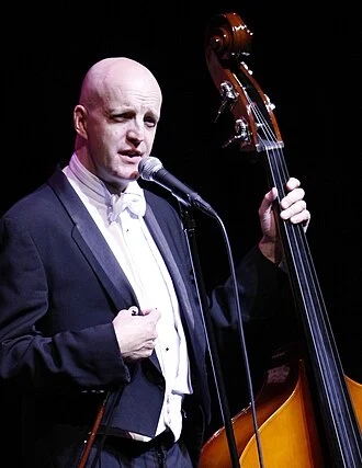 Jim Tavaré height profile photo
