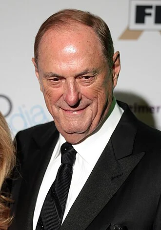 Jim Treliving height profile photo