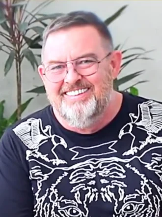 Jim Watkins (businessman) height profile photo