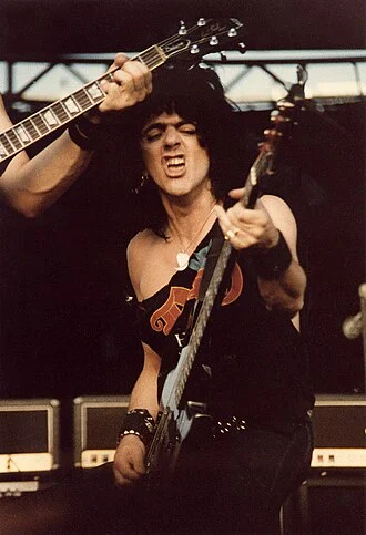 Jimmy Bain height profile photo