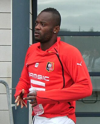 Jirès Kembo Ekoko height profile photo