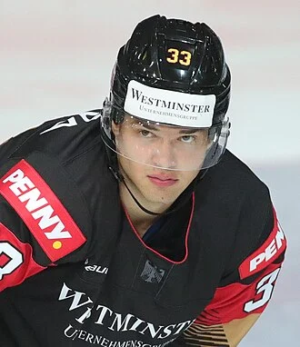 JJ Peterka height profile photo