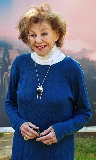 Joan Copeland height profile photo