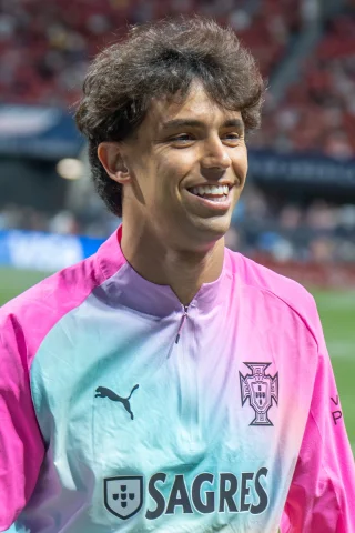 João Félix height profile photo