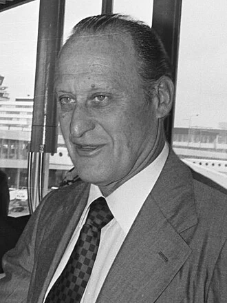 João Havelange height profile photo