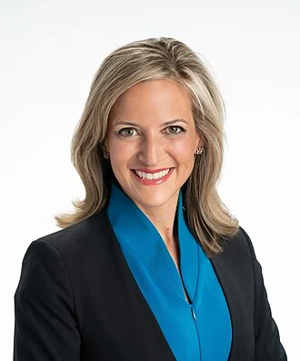 Jocelyn Benson height profile photo