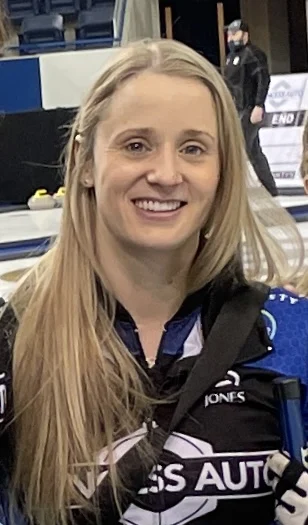 Jocelyn Peterman height profile photo