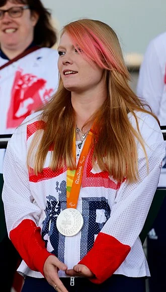 Jodie Grinham height profile photo
