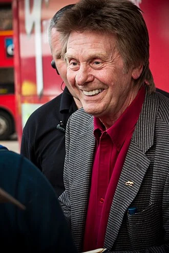 Joe Brown (musician) height profile photo