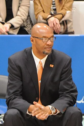 Joe Bryant height profile photo
