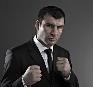 Joe Calzaghe height profile photo