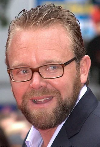 Joe Carnahan height profile photo