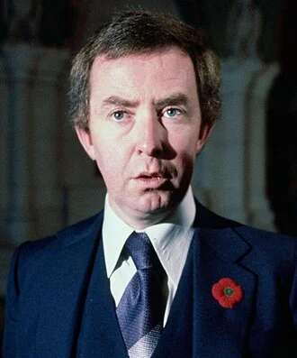 Joe Clark height profile photo