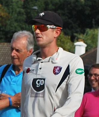 Joe Denly height profile photo