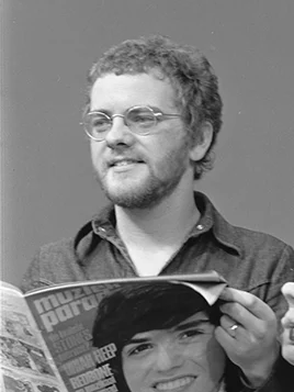 Joe Egan (musician) height profile photo