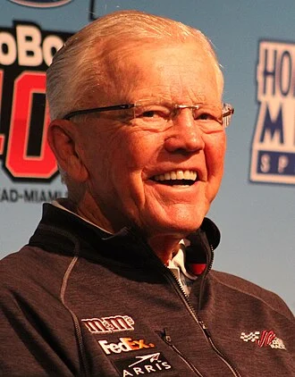 Joe Gibbs height profile photo