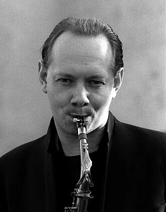 Joe Jackson (musician) height profile photo