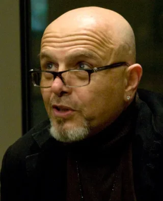 Joe Pantoliano height profile photo