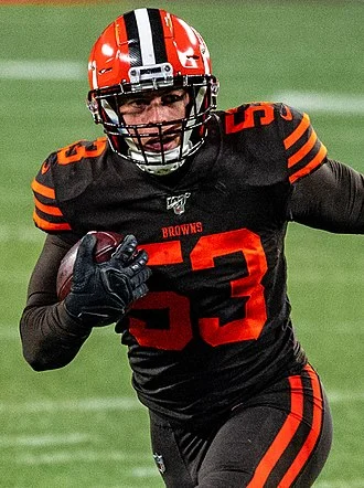 Joe Schobert height profile photo