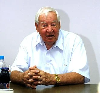 Joe Sutter height profile photo
