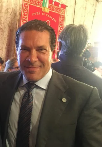 Joe Tacopina height profile photo