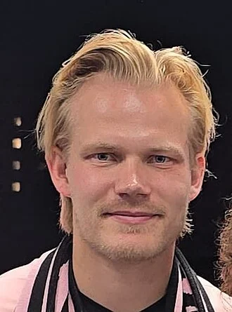 Joel Pohjanpalo height profile photo
