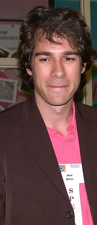 Joel Stein height profile photo